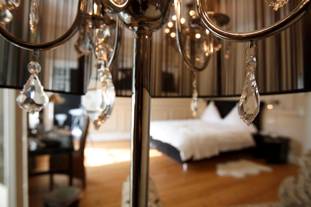 Hotel Hochzeitshaus Aurich Eksteriør billede