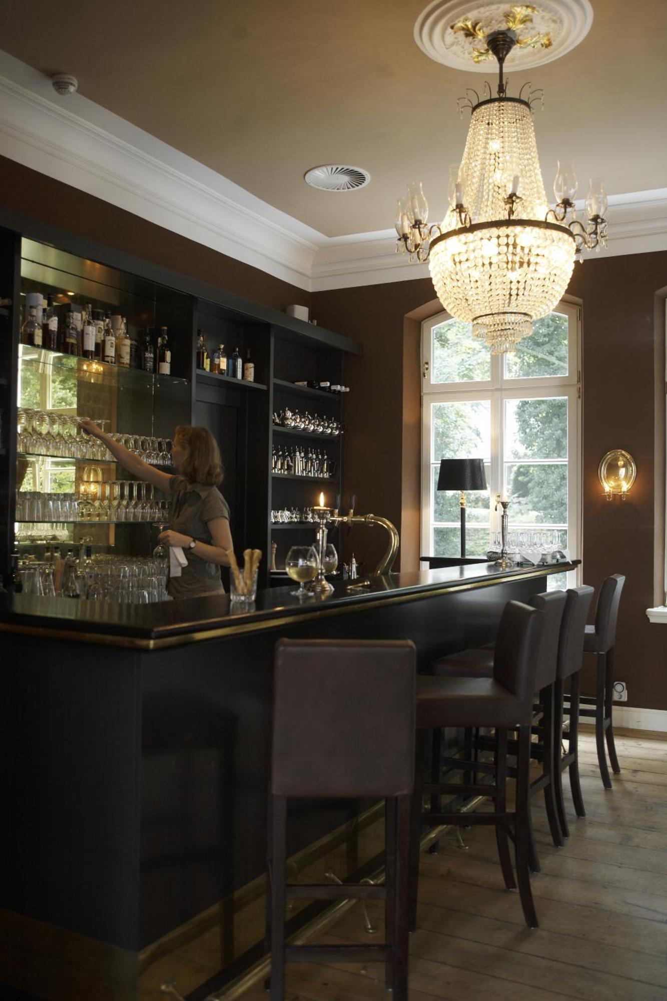 Hotel Hochzeitshaus Aurich Eksteriør billede