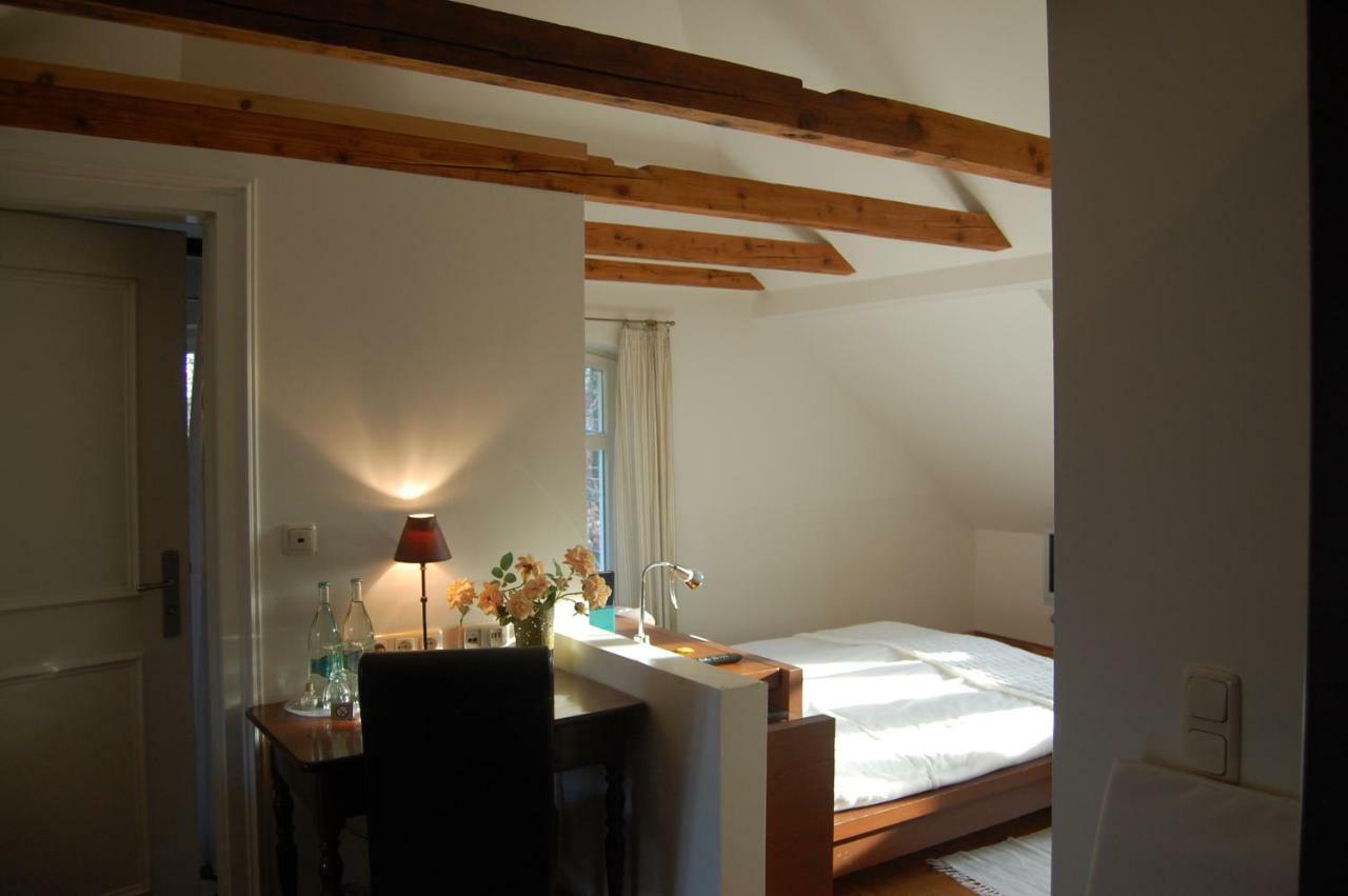 Hotel Hochzeitshaus Aurich Eksteriør billede